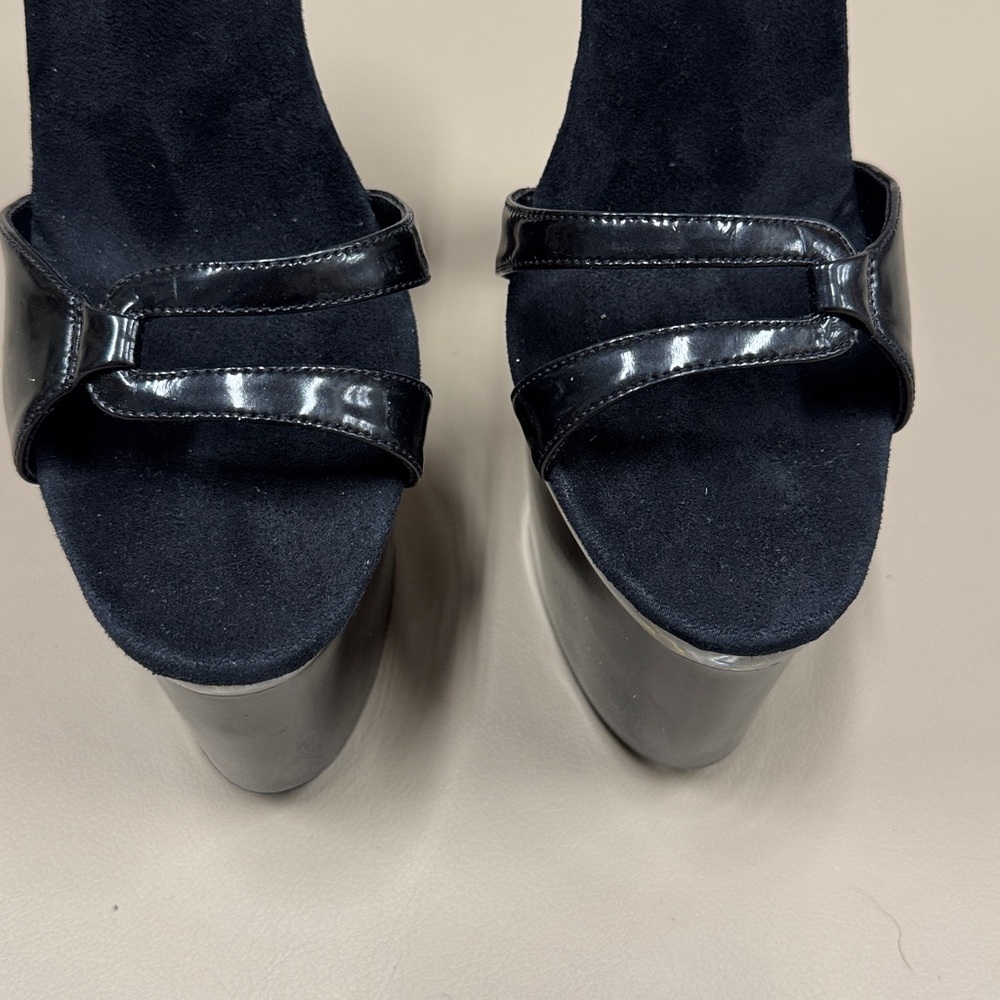 Towering Jante Black Platform Heels - Picture 3 of 8